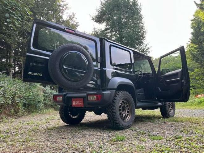 ジムニーシエラ1.5 JC 4WD　パワステ　パワーウィンドウ　社外ナビ　社外アルミ　ABS　キーレス　ワンオーナー　ETC　ドライブレコーダー　リフトアップ　横滑り防止装置　盗難防止装置　シートヒーター 1500