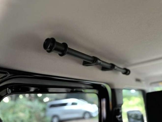 ジムニーシエラ1.5 JC 4WD　パワステ　パワーウィンドウ　社外ナビ　社外アルミ　ABS　キーレス　ワンオーナー　ETC　ドライブレコーダー　リフトアップ　横滑り防止装置　盗難防止装置　シートヒーター 1500