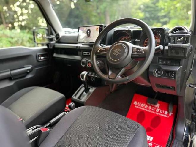 ジムニーシエラ1.5 JC 4WD　パワステ　パワーウィンドウ　社外ナビ　社外アルミ　ABS　キーレス　ワンオーナー　ETC　ドライブレコーダー　リフトアップ　横滑り防止装置　盗難防止装置　シートヒーター 1500