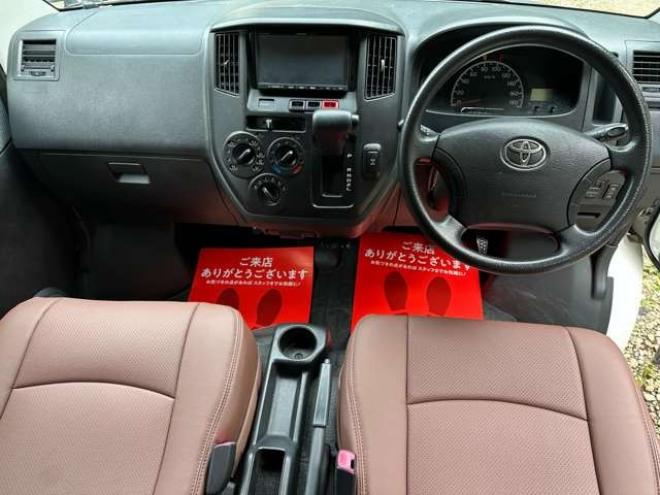 タウンエースバン1.5 GL 4WD　ベージュツートン全塗装済　ストラーダナビTV　バックカメラ　LEDヘッドライト　純正デフロック　リアヒーター　寒冷地仕様　ブラウンレザー調シートカバー　ルーフラック 1500