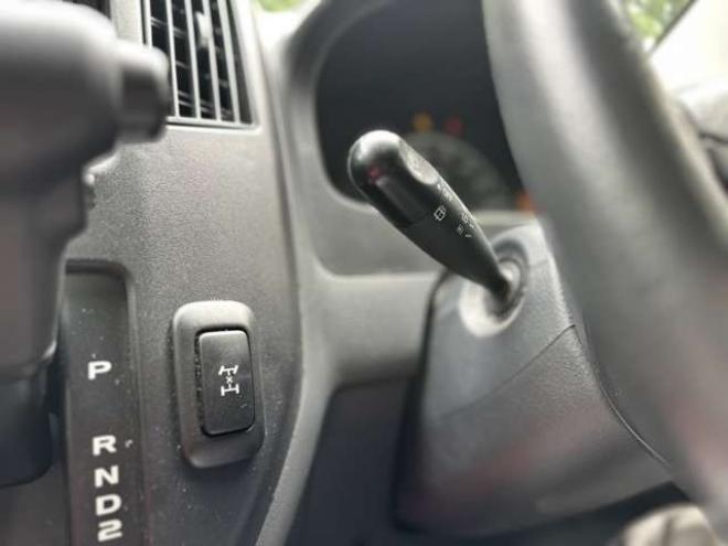 タウンエースバン1.5 GL 4WD　ベージュツートン全塗装済　ストラーダナビTV　バックカメラ　LEDヘッドライト　純正デフロック　リアヒーター　寒冷地仕様　ブラウンレザー調シートカバー　ルーフラック 1500