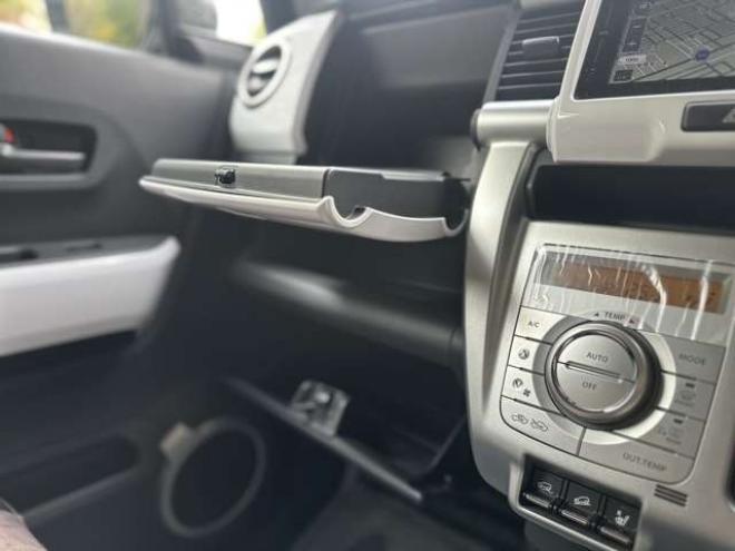 ハスラーX 4WD　社外マフラー　デュアルカメラブレーキサポート　パワステ　パワーウィンドウ　キーレス　オートエアコン　シートヒーター　純正アルミ　ナビTV　バックカメラ 660