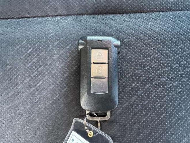 デリカD:5 2.2 D パワーパッケージ ディーゼルターボ 4WD ワンオーナー/記録簿/社外ナビ/Bカメラ/ETC 2300