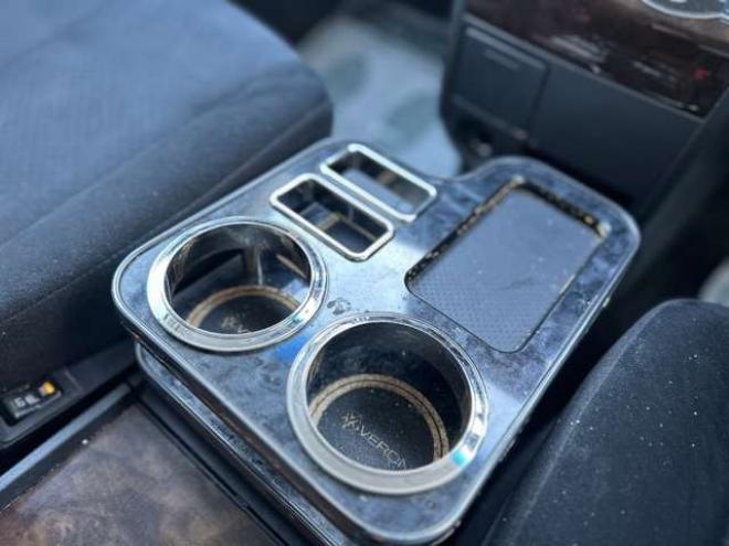 デリカD:5 2.4 シャモニー 4WD ミラーモニタ/ETC/シートヒータ/社外ナビ 2400