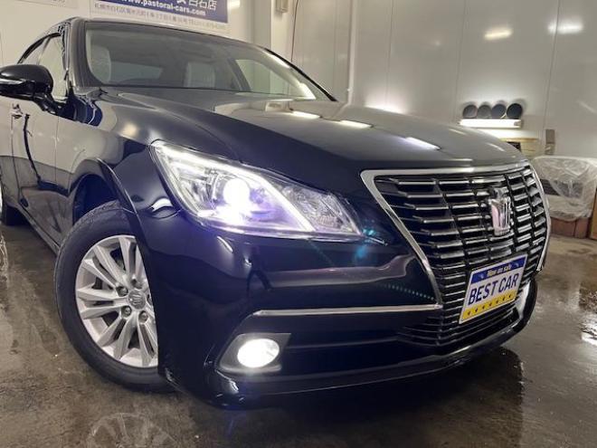 クラウンロイヤルサルーン　ｉ－Ｆｏｕｒ　本州仕入　禁煙車　ＷＡＫＯＳバリアスコーティング済　純正１６インチＡＷ　純正１６ＡＷ＋スタッドレスタイヤ付　純正ナビ（フルセグ地デジ　ＤＶＤ再生　Ｂｌｕｅｔｏｏｔｈ）＋バックカメラ　ＨＩＤヘッドライト　クルーズコントロール　ミラーヒーター　両席パワーシート　ビルトインＥＴＣ 4WD 2500 4Dr