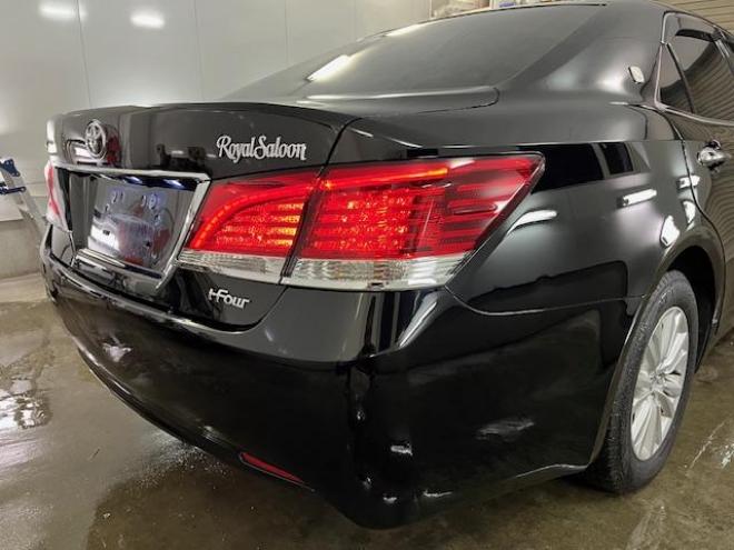 クラウンロイヤルサルーン　ｉ－Ｆｏｕｒ　本州仕入　禁煙車　ＷＡＫＯＳバリアスコーティング済　純正１６インチＡＷ　純正１６ＡＷ＋スタッドレスタイヤ付　純正ナビ（フルセグ地デジ　ＤＶＤ再生　Ｂｌｕｅｔｏｏｔｈ）＋バックカメラ　ＨＩＤヘッドライト　クルーズコントロール　ミラーヒーター　両席パワーシート　ビルトインＥＴＣ 4WD 2500 4Dr