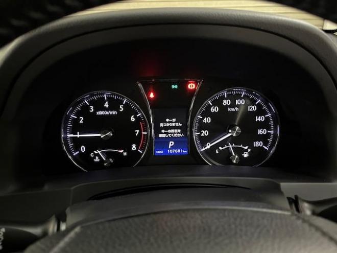 クラウンロイヤルサルーン　ｉ－Ｆｏｕｒ　本州仕入　禁煙車　ＷＡＫＯＳバリアスコーティング済　純正１６インチＡＷ　純正１６ＡＷ＋スタッドレスタイヤ付　純正ナビ（フルセグ地デジ　ＤＶＤ再生　Ｂｌｕｅｔｏｏｔｈ）＋バックカメラ　ＨＩＤヘッドライト　クルーズコントロール　ミラーヒーター　両席パワーシート　ビルトインＥＴＣ 4WD 2500 4Dr