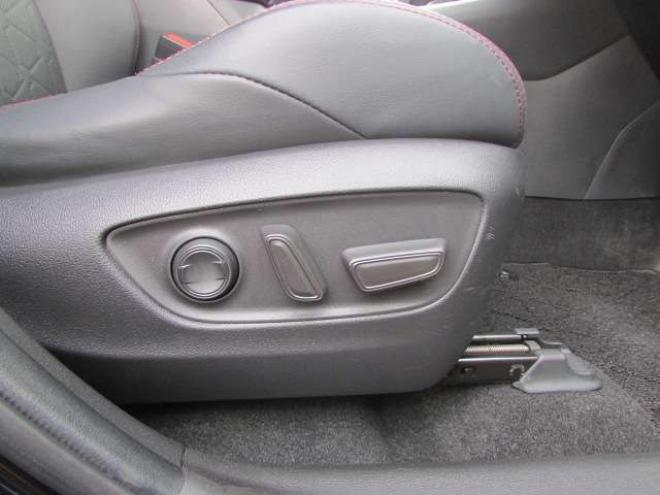 RAV-42.0 アドベンチャー オフロード パッケージII 4WD　LEDヘッドライト/ビルトインETC2.0/シートヒーター/ステアリングヒーター/フルセグTV/バックカメラ/レーダークルーズコントロール/パワーバックドア/エンジンスターター 2000