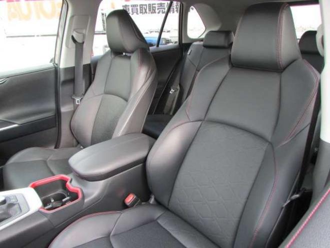 RAV-42.0 アドベンチャー オフロード パッケージII 4WD　LEDヘッドライト/ビルトインETC2.0/シートヒーター/ステアリングヒーター/フルセグTV/バックカメラ/レーダークルーズコントロール/パワーバックドア/エンジンスターター 2000