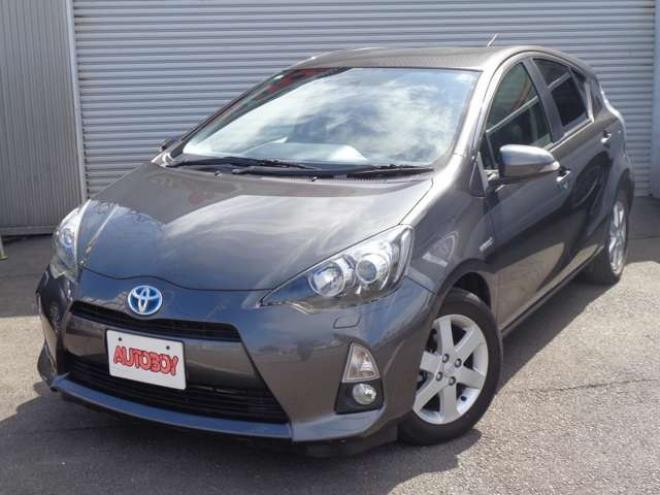 アクア1.5 S　スマートキー　純正エンスタ　純正ナビ 2WD 1500