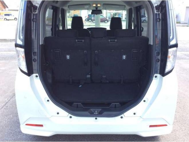 ルーミー1.0 カスタム G 4WD　両側パワスラ　プッシュスタート　スマキー　LEDヘッドライト&フォグ　クルーズコントロール　横滑り防止　衝突被害軽減システム　アイドリングストップ　バックカメラ　トヨタ純正ナビ　フルセグTV 1000