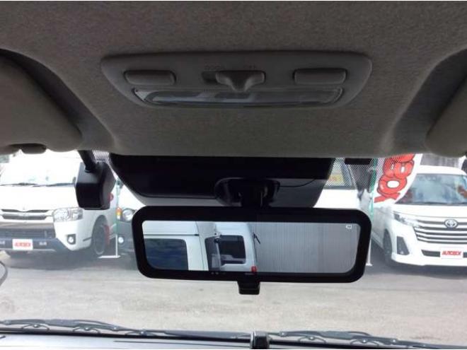 ハイエースバン2.8 スーパーGL ロング ディーゼルターボ 4WD　リアヒーター&クーラー　プッシュスタート　スマキー　ステアリングスイッチ　オートハイビーム　パノラミックビューモニター　純正ナビ　フルセグTV　ドラレコ　ETC　インナーミラー　横滑り防止　フロントフォグ 2800