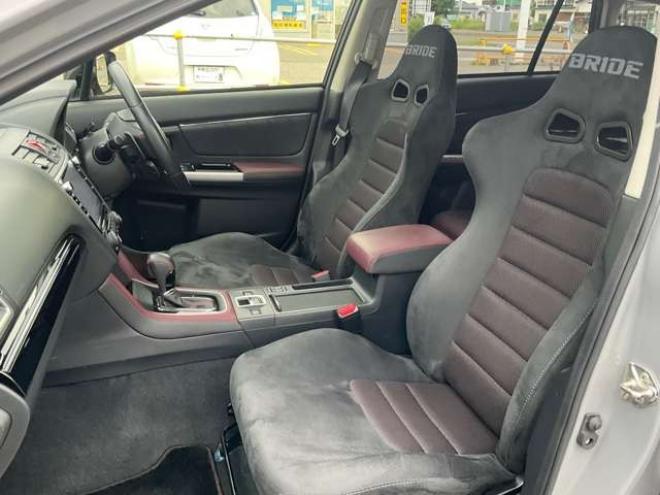 レヴォーグ2.0 STI スポーツ アイサイト 4WD　 2000