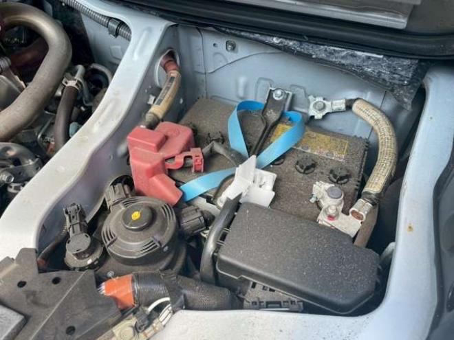 ハイエースバン2.8 中温冷凍バン ロング ディーゼルターボ 4WD　 2800