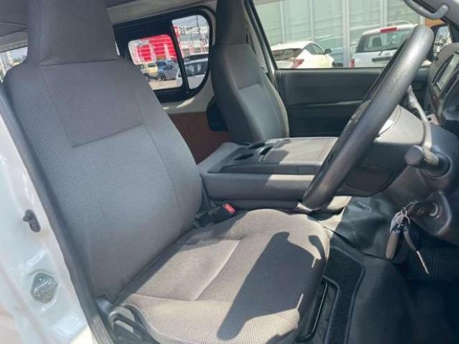 ハイエースバン2.8 DX ロング GLパッケージ ディーゼルターボ 4WD　 2800