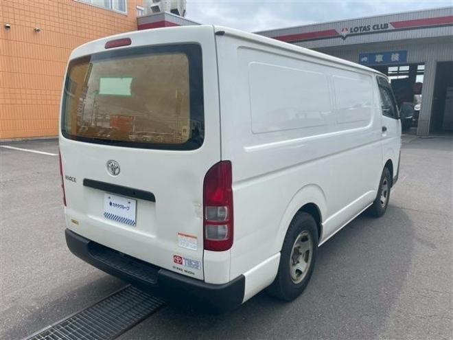 ハイエースバン2.8 中温強化冷凍バン ロング ディーゼルターボ 4WD　 2800