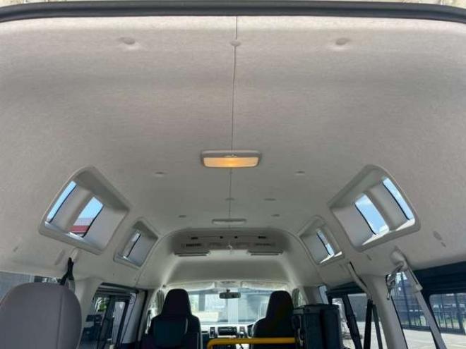 ハイエースバン2.8 ウェルキャブ ASタイプ ロング ディーゼルターボ 4WD　 福祉車両 2800