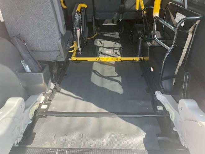 ハイエースバン3.0 ウェルキャブ Bタイプ ロング ディーゼルターボ 4WD　 福祉車両 3000