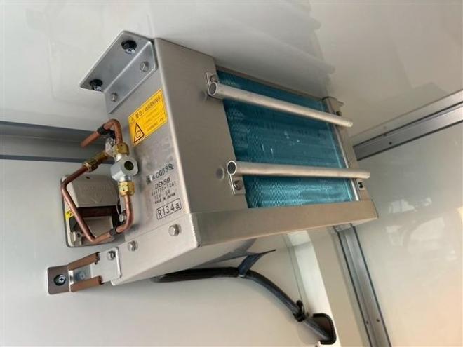 ハイゼットトラック エアコン・パワステスペシャル 3方開 4WD　 660