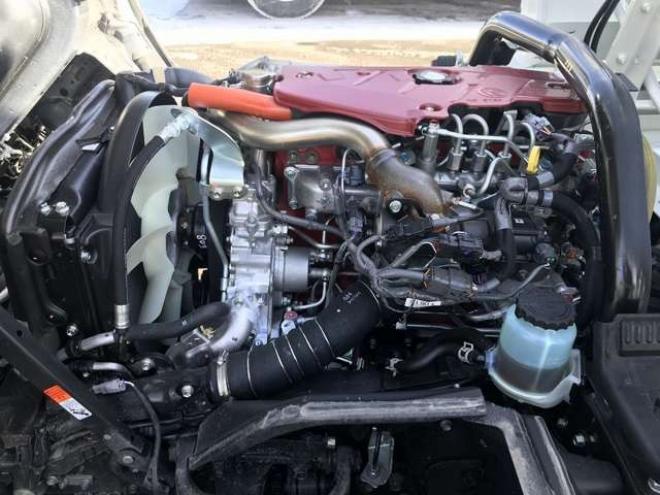 デュトロタンクローリー　2DG-XZU685M 新明和工業　 4WD 4000