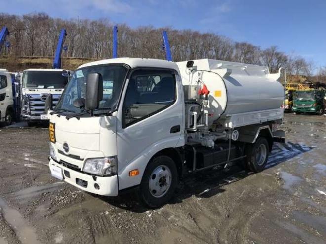 デュトロタンクローリー 2DG-XZU685M 新明和工業　 4WD 4000