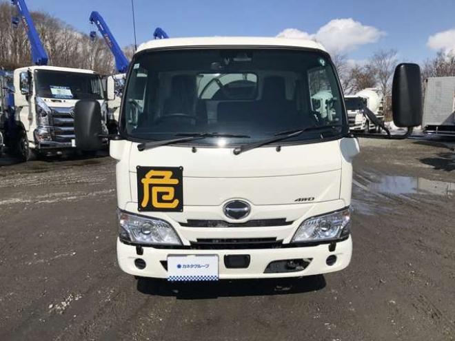 デュトロタンクローリー　2DG-XZU685M 新明和工業　 4WD 4000