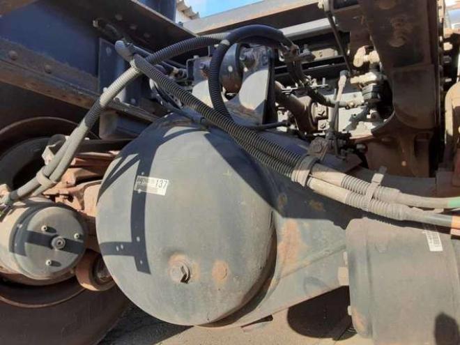 ギガトラクタ　QDG-EXZ52AJ　 2WD 15680