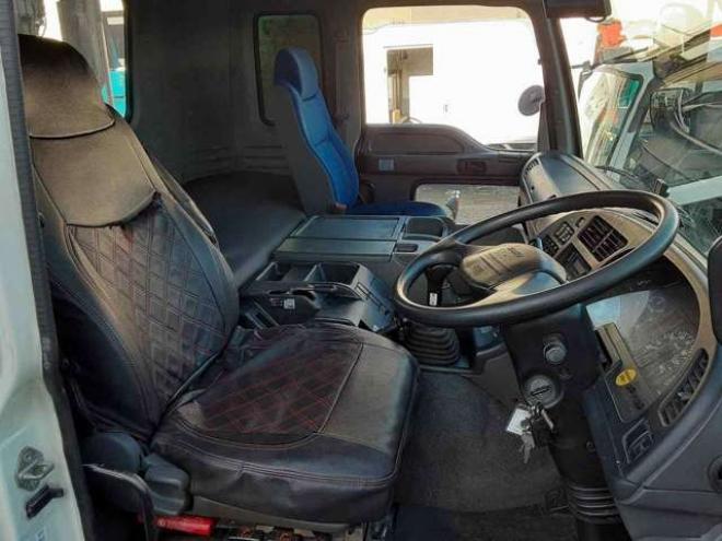 ギガトラクタ　QDG-EXZ52AJ　 2WD 15680