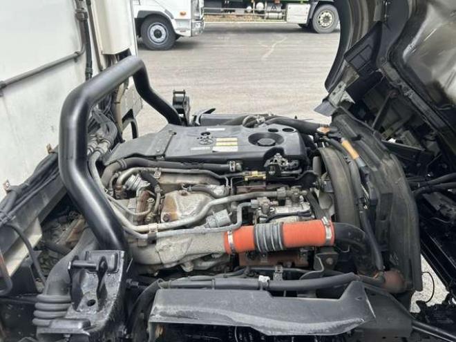 エルフ冷凍バン　TKG-NPS85AN 菱重　 4WD 2990