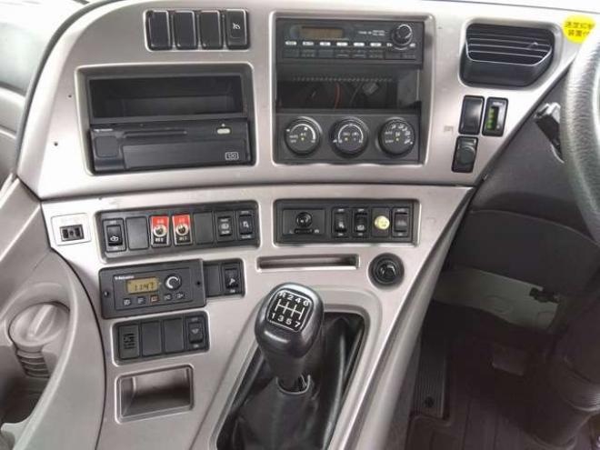 クオンタンクローリー ADG-CV4YL 玉屋工業　 2WD 13070