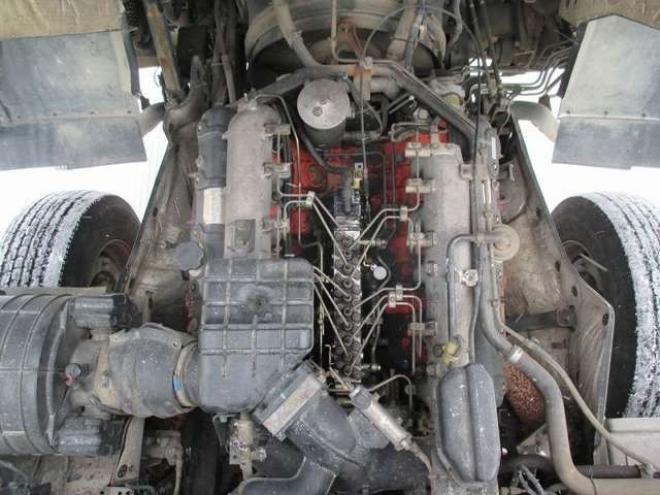 ギガコンクリートポンプ　KC-CYZ81Q2改　IHI　 2WD 19000