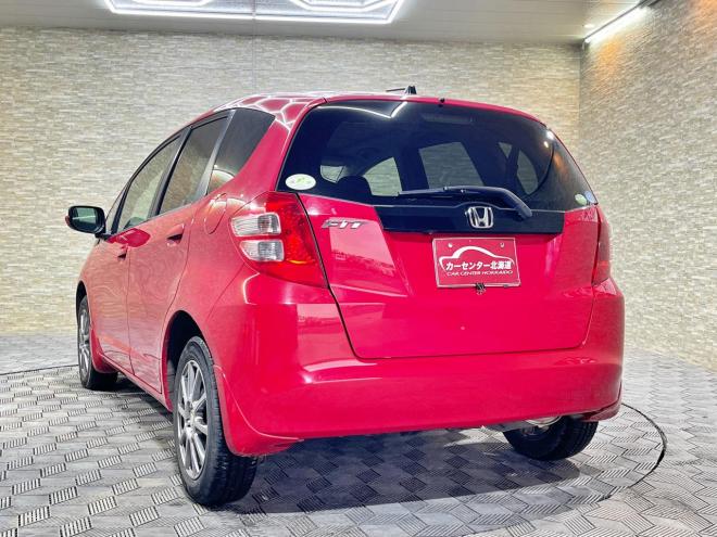 フィット1.3L 4WD 5年保証 サンルーフ ナビTV Bカメ ドラレコ ETC 寒冷地仕様 禁煙