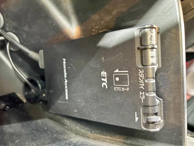 フィット1.3L 4WD 5年保証 サンルーフ ナビTV Bカメ ドラレコ ETC 寒冷地仕様 禁煙