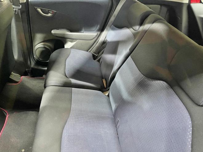 フィット1.3L 4WD 5年保証 サンルーフ ナビTV Bカメ ドラレコ ETC 寒冷地仕様 禁煙