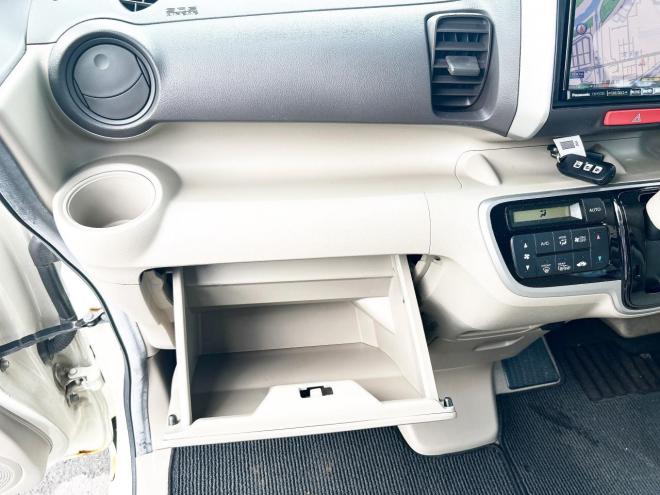 N-BOX660 G Lパッケージ 4WD　ローンが不安な方＜優遇ローン＞本州仕入　社外ナビ　バックカメラ　片側パワースライド　フルセグTV