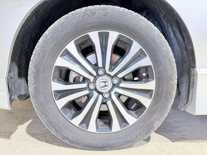 フリードハイブリッド1.5 ジャストセレクション　下廻防錆ナビBカメETCエンスタ 2WD 1500