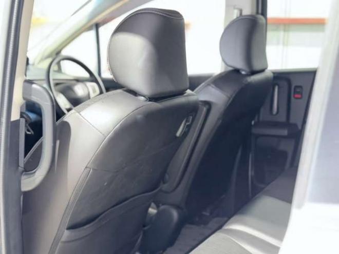 フリードハイブリッド1.5 ジャストセレクション　下廻防錆ナビBカメETCエンスタ 2WD 1500