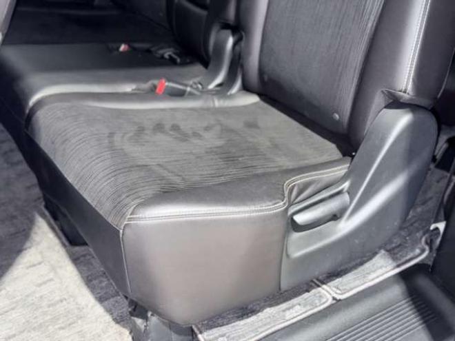 フリードハイブリッド1.5 ジャストセレクション　下廻防錆ナビBカメETCエンスタ 2WD 1500