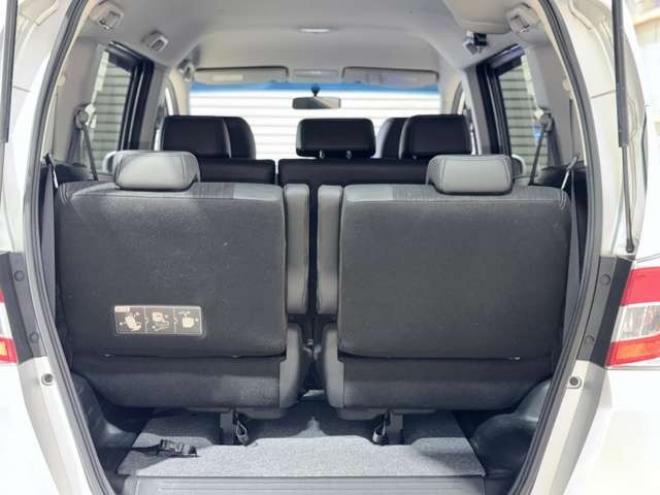 フリードハイブリッド1.5 ジャストセレクション　下廻防錆ナビBカメETCエンスタ 2WD 1500