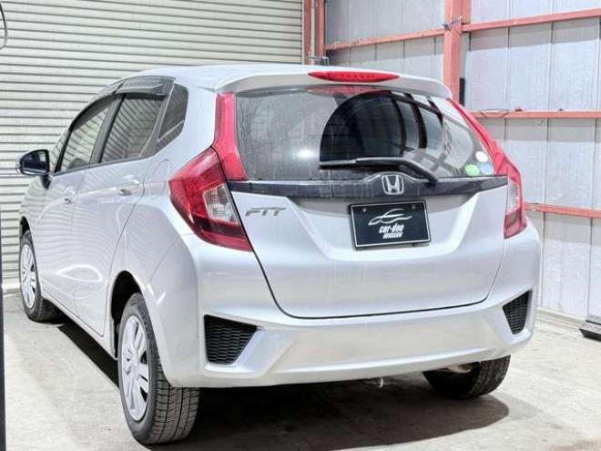 フィット1.3 13G Fパッケージ 4WD　下廻防錆TVナビETC 1300