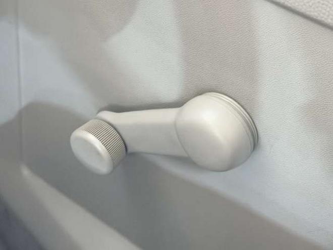 エブリィPA ハイルーフ 4WD　下廻防錆4WDTVナビ 660