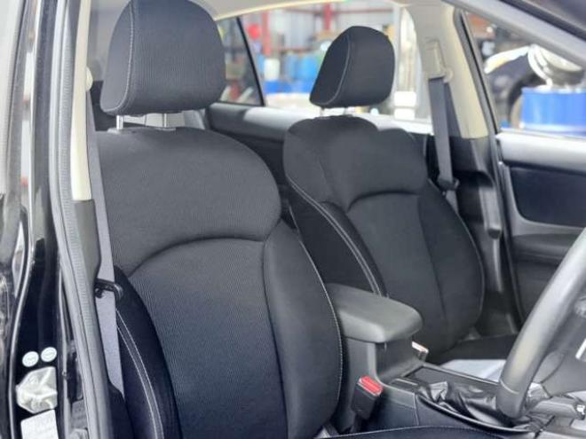 インプレッサスポーツ 2.0 i アイサイト 4WD 下廻防錆TVナビ 2000