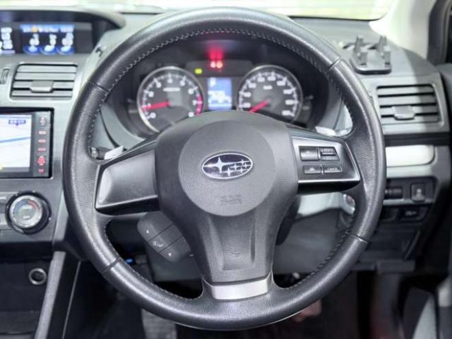 インプレッサスポーツ 2.0 i アイサイト 4WD 下廻防錆TVナビ 2000