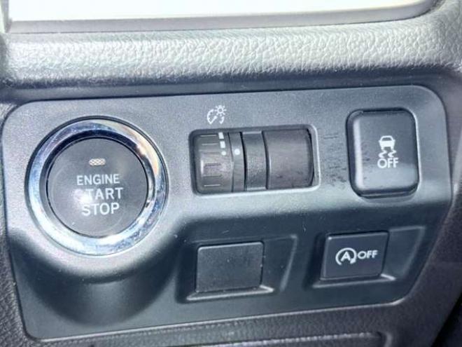 インプレッサスポーツ 2.0 i アイサイト 4WD 下廻防錆TVナビ 2000