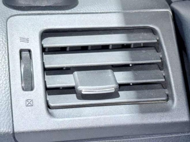 インプレッサスポーツ 2.0 i アイサイト 4WD 下廻防錆TVナビ 2000