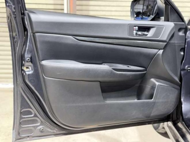 レガシィワゴン2.5 GT アイサイト 4WD　下廻防錆TVナビBカメETCエンスタ 2500