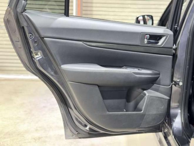 レガシィワゴン2.5 GT アイサイト 4WD　下廻防錆TVナビBカメETCエンスタ 2500