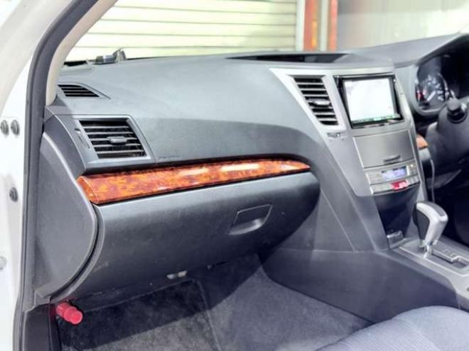 レガシィワゴン2.5 i Lパッケージ 4WD　下廻防錆TVナビBカメETC 2500