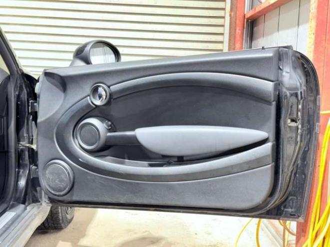 ミニワン　下廻防錆6速MTキーレスETC 正規輸入車 2WD 1600