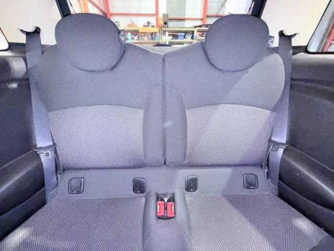 ミニワン　下廻防錆6速MTキーレスETC 正規輸入車 2WD 1600